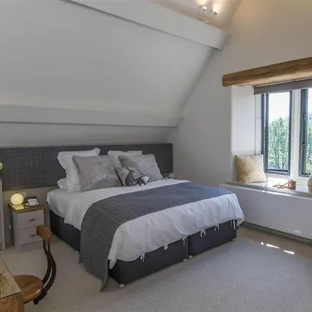 Brunt House *